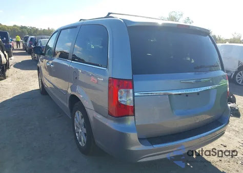 2016 Chrysler Town & Country Touring from USA, damaged, VIN 2C4RC1BG9GR261075